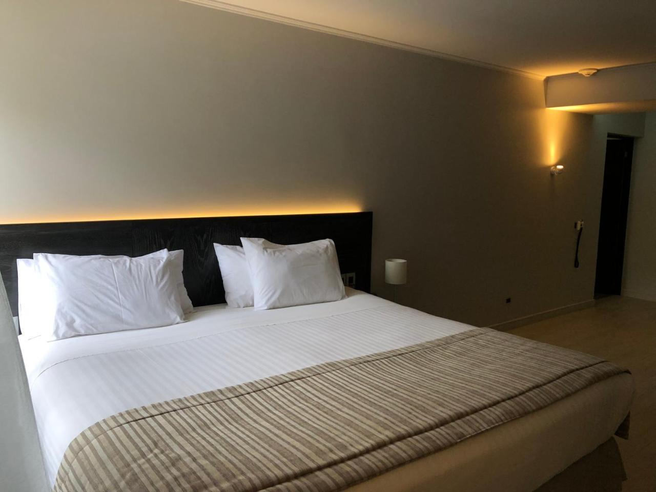 וינה דל מר Hotel Bosque De Renaca מראה חיצוני תמונה